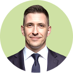 Денис Леонов